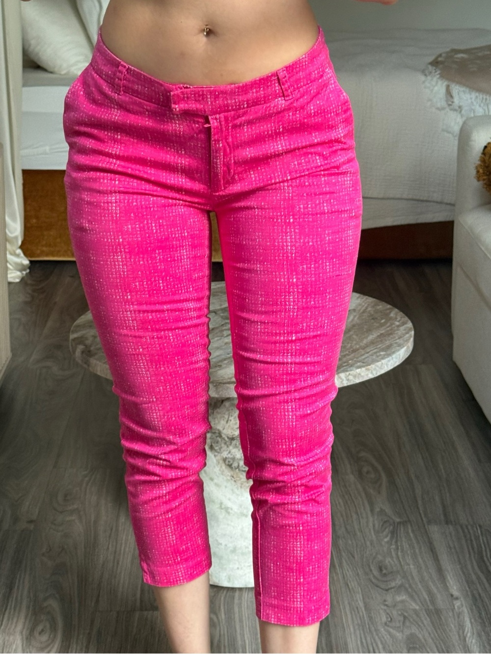 H&M Y2K Hot Pink Low Rise Capri Pants Fitted Cropped Trousers Size 4